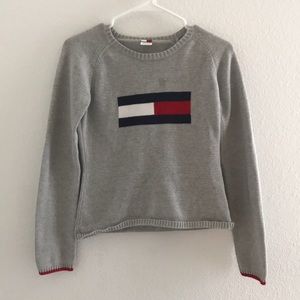 Tommy Hilfiger sweater size 10/12 medium girls